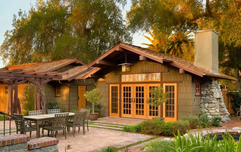 Historic Greene & Greene Home Restoration in Southern California Outdoor Area Design by HartmanBaldwin
