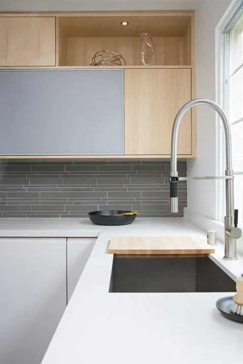 Modern Kitchen Counter and Sink Design by HartmanBaldwin