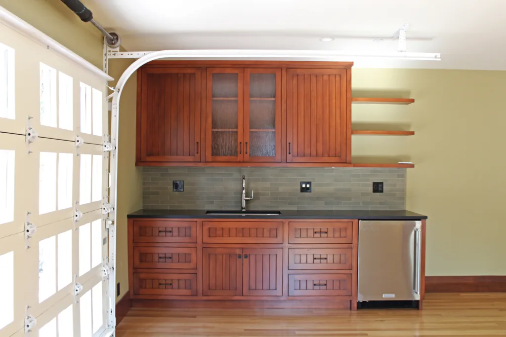 Built-in Craftsman-style wet bar in remodeled garage